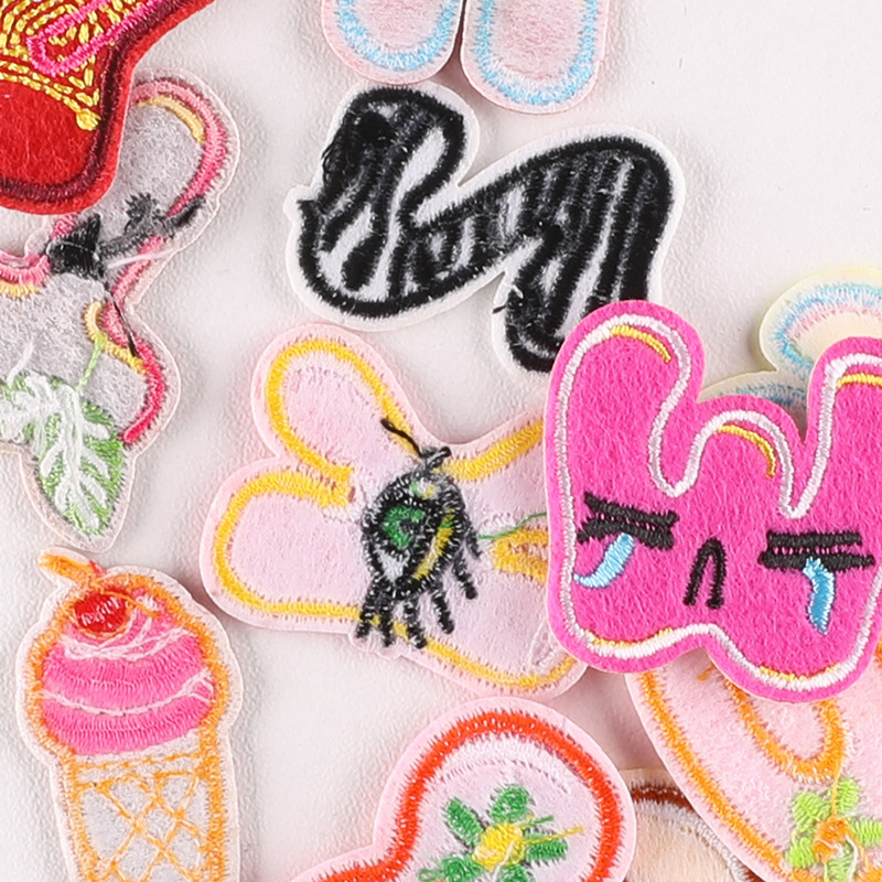 26pcs/Bulk Sets Letter Patch A - Streetwear Brand Stickers ulasan dan harga